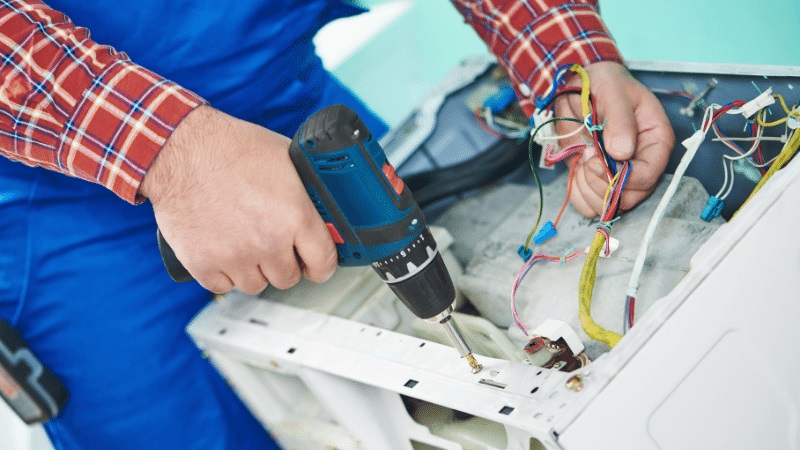 Ümraniye Daylux Daylux çamaşır makinesi kart tamiri – Su almama arızası orijinal parça ile giderildi. - Teknik servis örneği